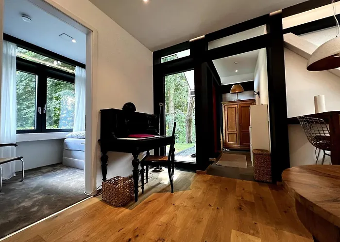 Apartment New Exclusive 2 Bedroom Hamburg